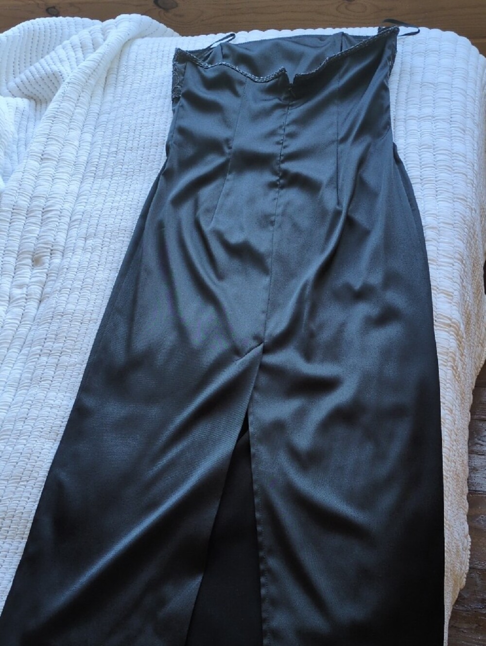 Jessica McClintock Strapless Black Satin Evening Gown with Embroidered Bodice - Picture 5 of 6